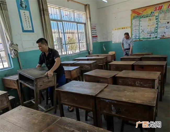 网友晒小学生教室 大城市真豪华 县城家长对比后难免心酸