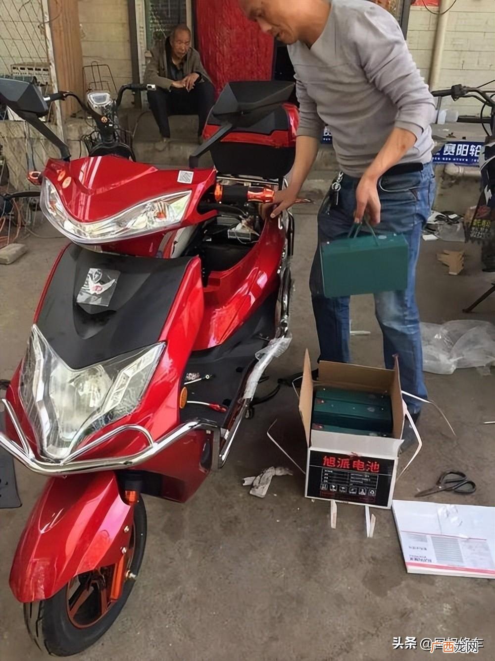 电动车更换电池选择哪种更好更耐用 石墨烯电池耐用吗