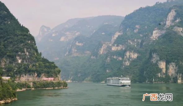 西陵峡\瞿塘峡\巫山峡 长江三峡的三峡分别是