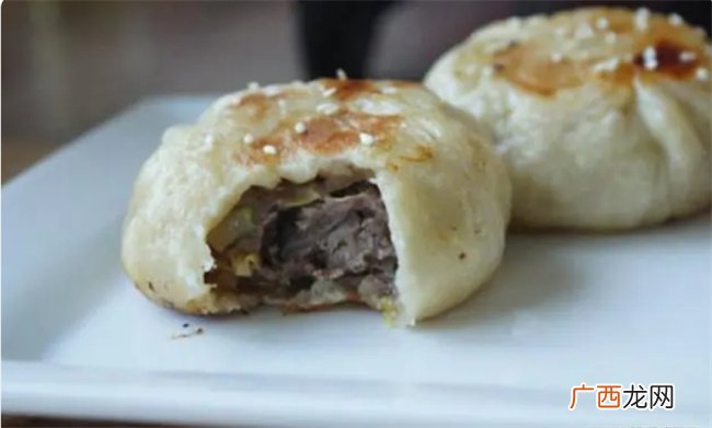一次就能上手的牛肉卷心菜生煎包 咬一口鲜嫩脆爽又多汁