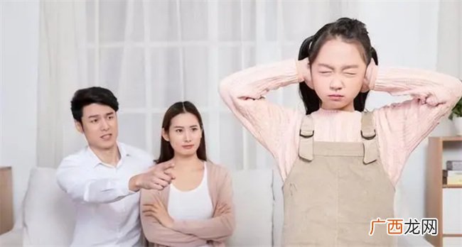 孩子见老师躲着走 这是权威恐惧症 希望娃大胆记住这几点