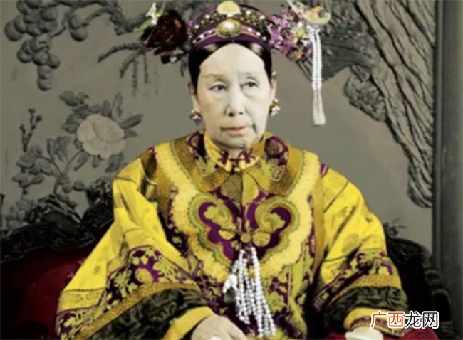 慈禧太后为什么离不开李莲英 看李莲英有多能干就明白了