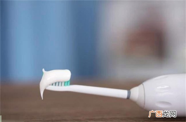 这几种牙膏最好不要买 隐患多多 看完别忘了告诉家人