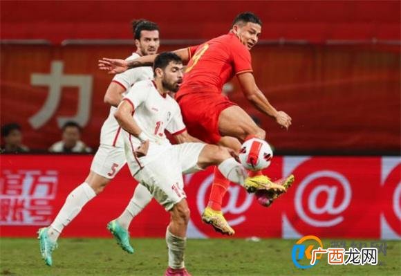国足没赢球FIFA排名反而升1位 技术积分丢7.53分_酷知科普