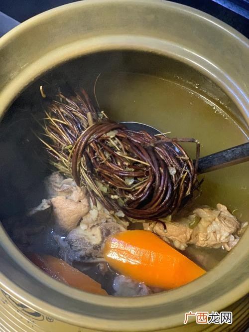 鸡骨草煲汤用什么搭配最好