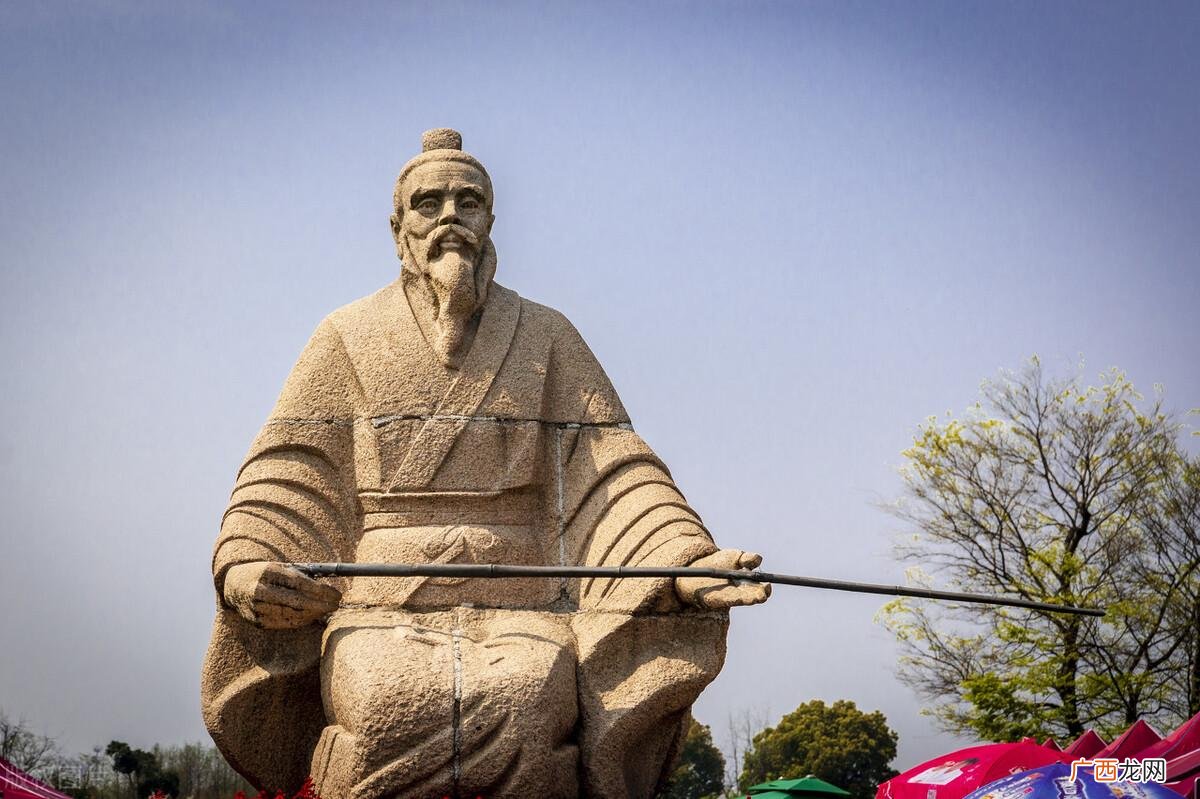 姜太公钓鱼的故事简介 姜太公生平经历简介