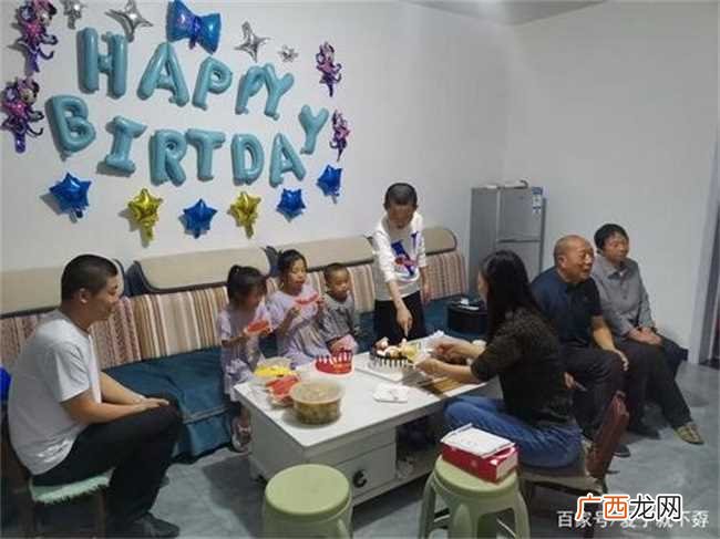 订婚结婚能跨年吗一对新人将要步入婚姻的殿堂 订婚和结婚时间可以跨年吗