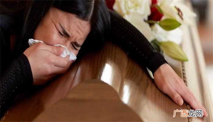梦见死人:说明你最近想忘记 梦见死人了
