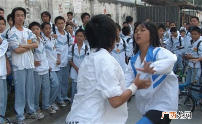 ?学生发生冲突怎么处理 学生打架后要怎么处理