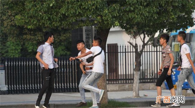 ?学生发生冲突怎么处理 学生打架后要怎么处理
