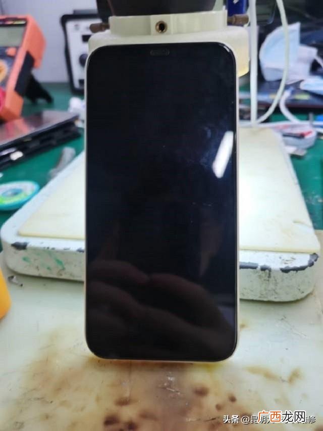 iphone玩着关机原因分析 苹果手机突然关机怎么回事