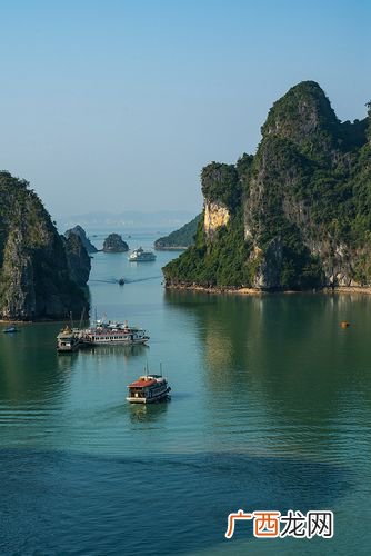 下龙湾这个地方的特色 下龙湾是哪个国家的旅游景点