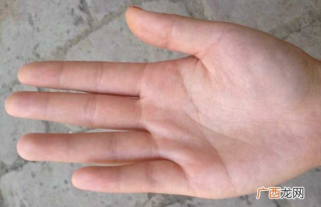 女人右手断掌是福还是祸 断掌女人旺夫还是克夫