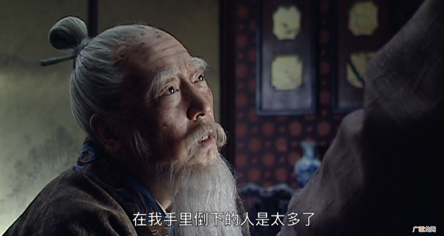 明朝严嵩父子俩是被谁扳倒的呢 明朝严嵩父子俩是被谁扳倒的