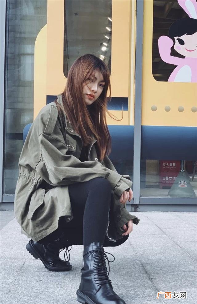 马丁靴这么穿时髦又洋气 马丁靴配什么裤子好看女