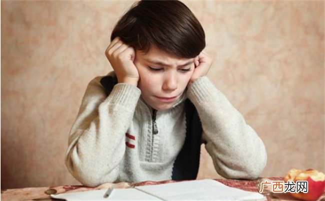 ?孩子对上学不感兴趣怎么办 孩子厌学症的最佳治疗方法