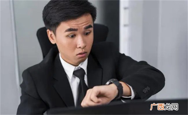 命理学中分析命主八字的富贵贫穷都有哪些技巧