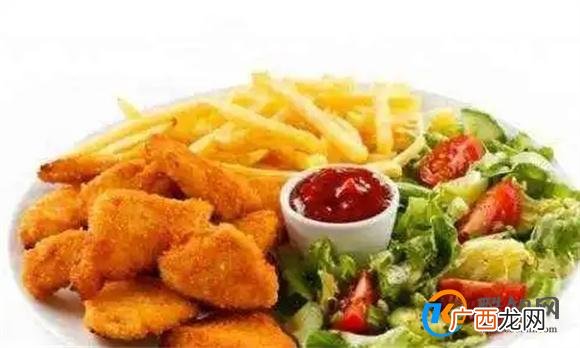 孕妈们嘴下要留情，这几种食物碰不得，吃了胎儿也跟着受罪！