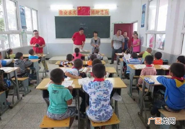 老师不喜欢的2类学生 他们有相同毛病 看看你家孩子在里面吗