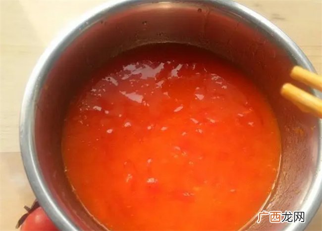 柿子不要生吃了 不加水不加糖教你做出外酥里糯的柿子饼 特简单