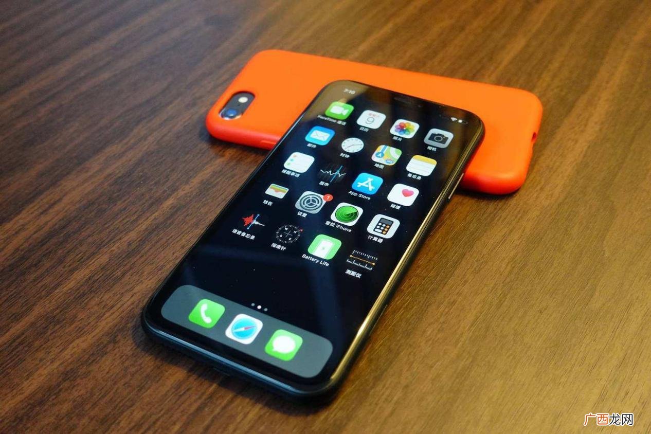 整机重量仅有143g iphone6s重量是多少克