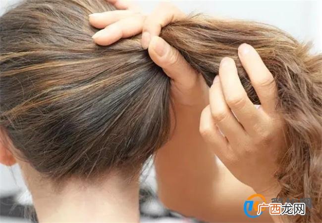 秋天是养头发的最好时机 秋季如何养发_酷知科普