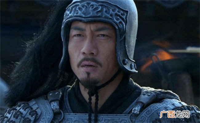 许褚敢为何不敢挑战颜良许褚为什么敢单挑吕布关羽
