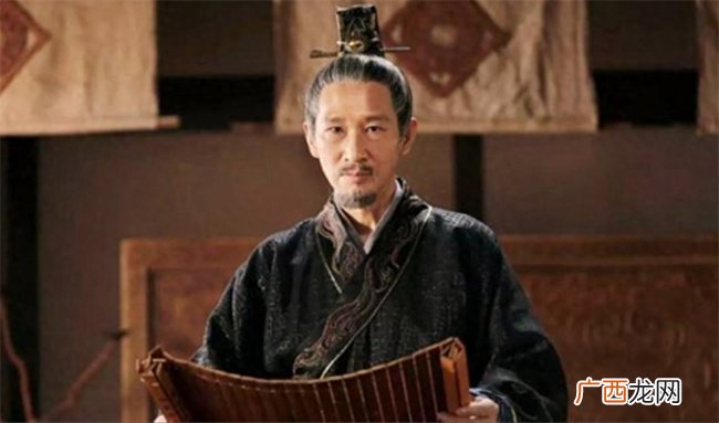 他是齐国一代明君 重视人才兴办学宫 不以外人评论分忠奸