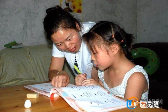 孩子做过最让你暖心的事情是什么 第三个感动万千网友