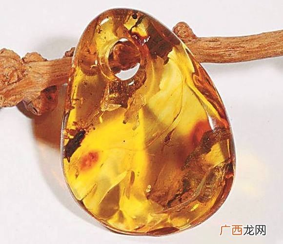 琥珀属于哪种宝石?有机还是无机?