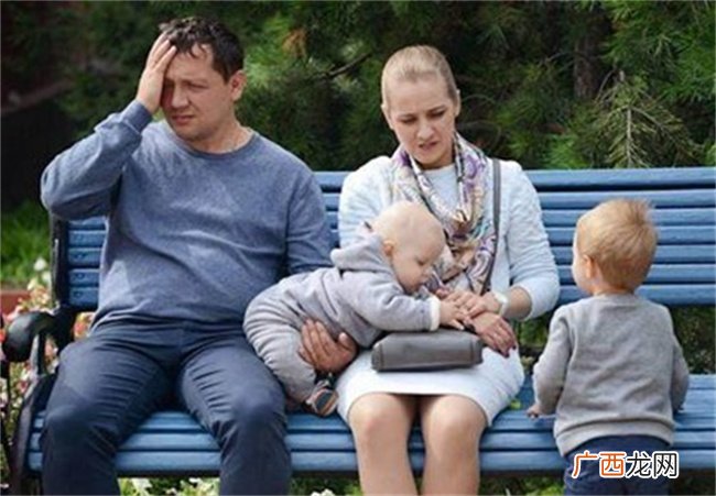 生了二胎之后 家长做到这几点 让老大不嫉妒二胎夺爱