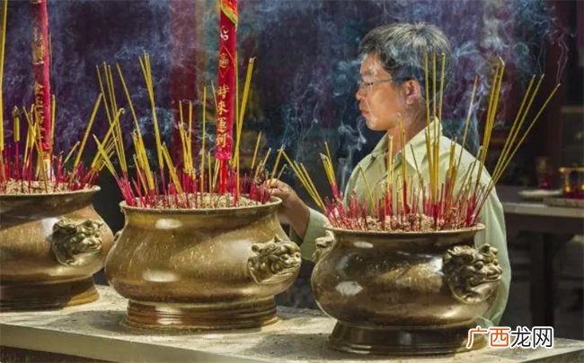 命理学中十神之间的关系对命主的吉凶影响都有哪些