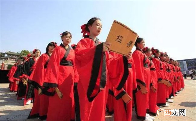 四柱命理学中盖头截脚与天覆地载理论都有哪些特点
