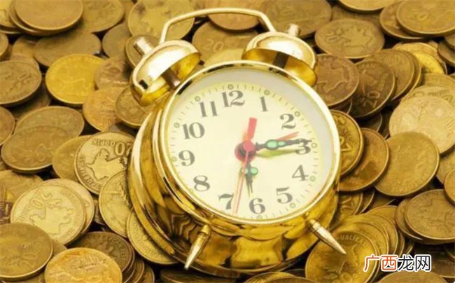 命理学中如何通过日干分析命主是能攒钱还是能花钱
