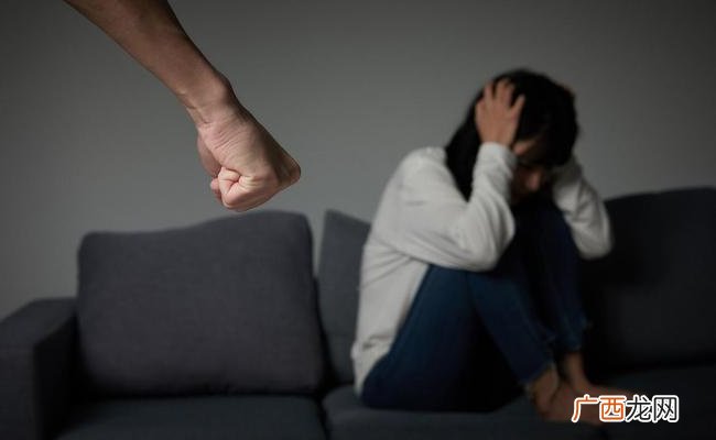 遭家暴离婚该为孩子复婚吗