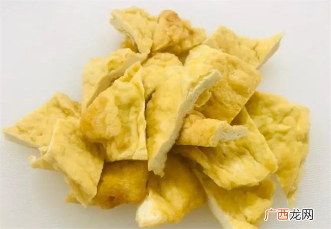咬上一口鲜嫩多汁 回味无穷这就是焖烧油豆腐 简单易上手