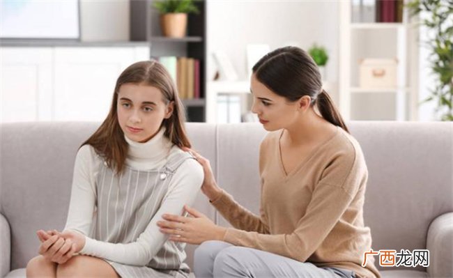 女孩叛逆期怎么引导 如何应对叛逆期的女孩