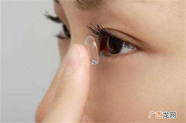 为什么不提倡戴隐形眼镜 不要戴隐形眼镜原因