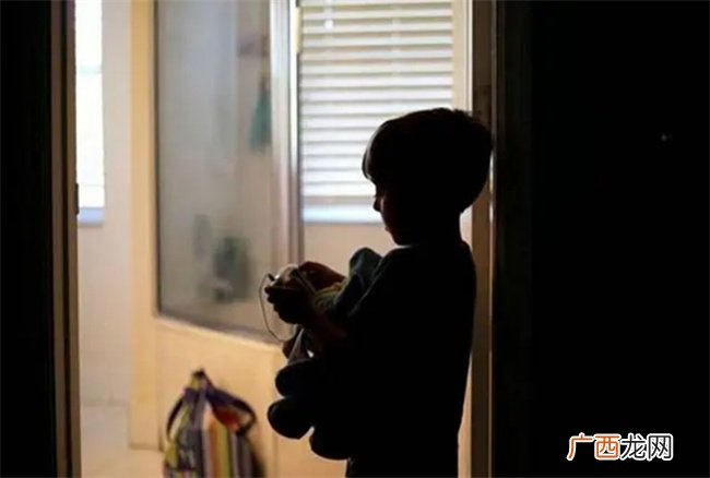 “听话的孩子 不一定能成才”请别把孩子培养得太顺从