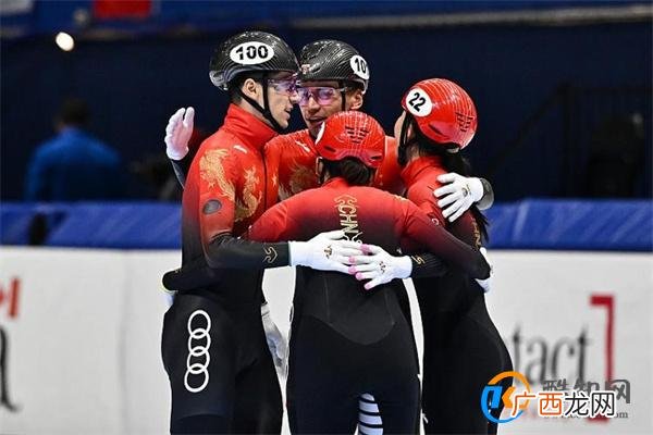 中国短道速滑新赛季首金 主力受伤被迫换将_酷知科普