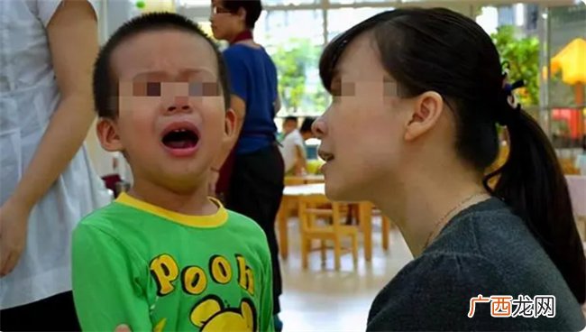 孩子想要自由 不愿遵守约定 妈妈立马答应 却让娃自食恶果