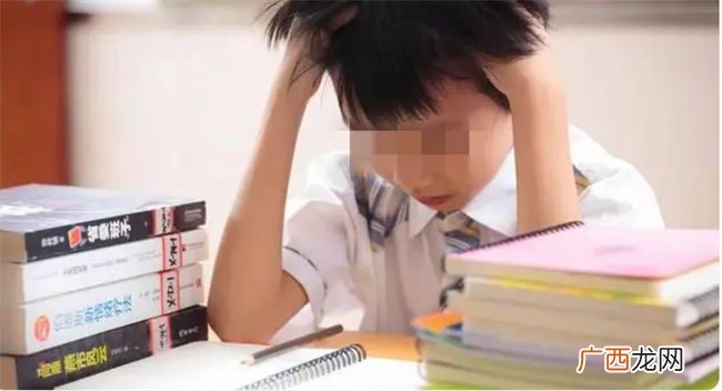 为让孩子考上好大学 宝爸高中才开始督促 其实初中三更重要