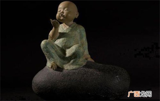 八字命理学中如何推断命主的身体健康与疾病灾祸