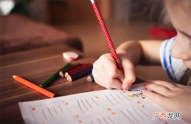 温柔言语 孩子容易免疫 吼叫教育有用 到底怎样让孩子听话