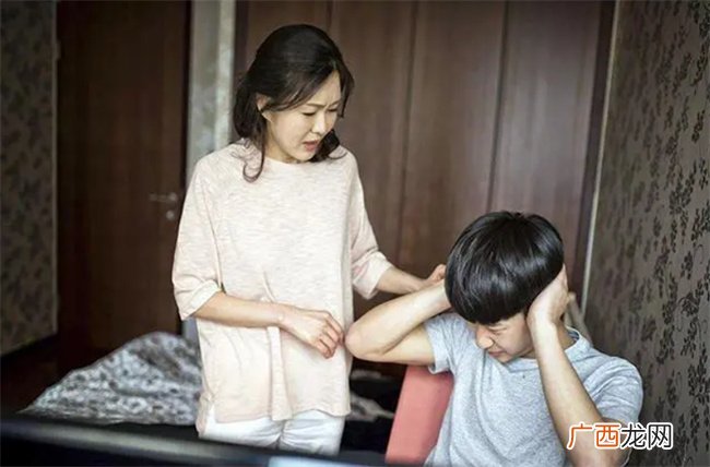 青春期孩子叛逆 试试“不管”与“不惯” 让孩子快乐成长