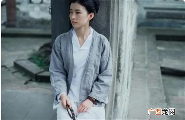 命理学中如何通过八字分析命主的婚姻感情好坏