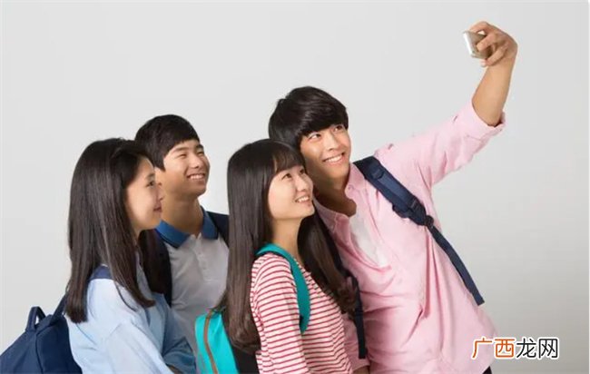 要告诉孩子 在学校远离四类同学 跟同学相处的原则早知道