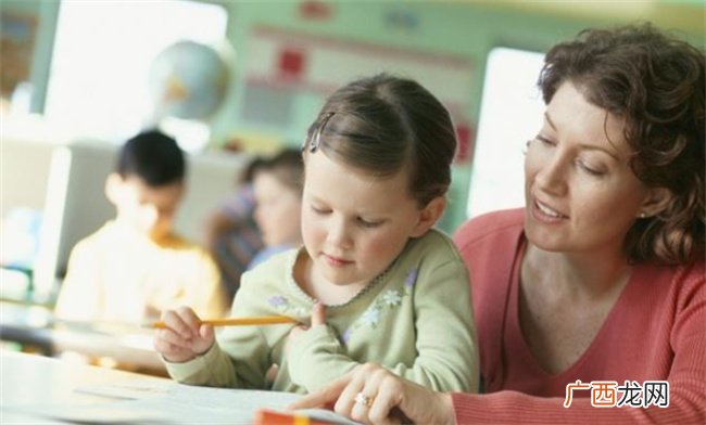 ?孩子贪玩不主动学怎么办 孩子玩心大如何教育