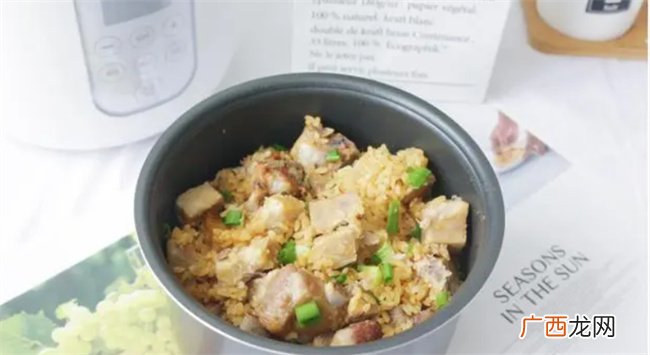馋死人的懒人焖饭 饭菜肉一锅出 简单有手就会 好吃抗饿