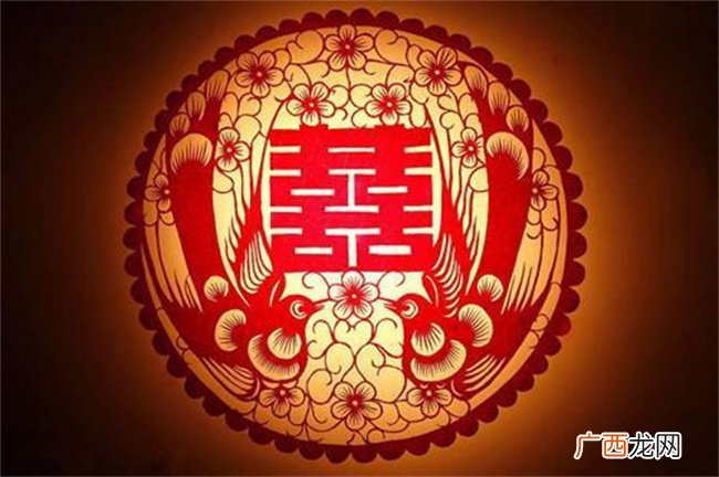 八字中当财星入墓于四柱时对婚姻吉凶有哪些影响